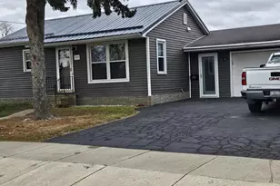 355 SW Ceresco St, Berlin, WI 54923 - Photo 5