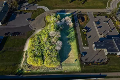 1875 Rath Lane, Oshkosh, WI 54902 - Photo 7