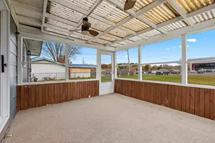 716 Meadow Ln, Manawa, WI 54949 - Photo 17