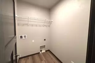 2070 Bear Paw Trail, Kaukauna, WI 54130 - Photo 9