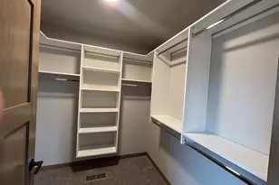 2060 Bear Paw Trail, Kaukauna, WI 54130 - Photo 7