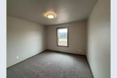 2060 Bear Paw Trail, Kaukauna, WI 54130 - Photo 11