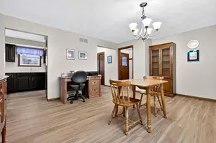 1332 Liberty Ct, Neenah, WI 54956 - Photo 15