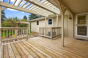 1332 Liberty Ct, Neenah, WI 54956 - Photo 37