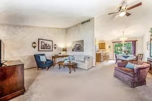 925 Pleasantview Ave, Little Chute, WI 54140 - Photo 11