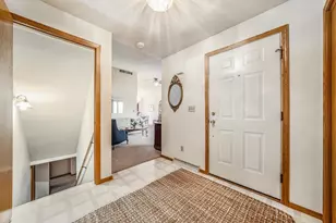 925 Pleasantview Ave, Little Chute, WI 54140 - Photo 5