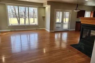 1579 Foxfire Ct, Waupaca, WI 54981 - Photo 9