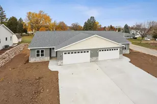 122 Evergreen Ln, Chilton, WI 53014 - Photo 17