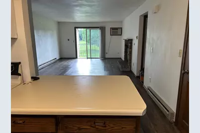 1735 Maricopa Drive #C, Oshkosh, WI 54904 - Photo 9