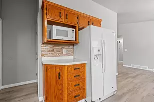 2174 Nellie Ln, Green Bay, WI 54311 - Photo 17