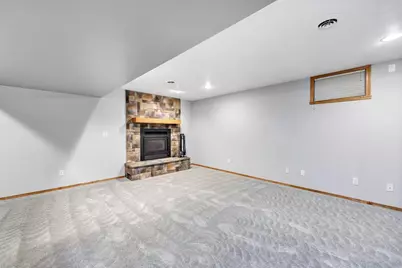 479 Earnhardt Court, Green Bay, WI 54311 - Photo 19