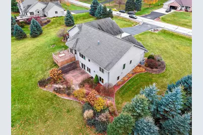 2378 Autumn Ridge Trail, Green Bay, WI 54313 - Photo 27