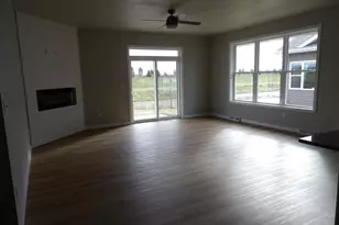 2505 Tipperary Trl, De Pere, WI 54115 - Photo 7