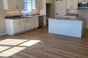 2505 Tipperary Trl, De Pere, WI 54115 - Photo 3