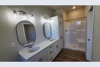 706 Tambour Court, De Pere, WI 54115 - Photo 11