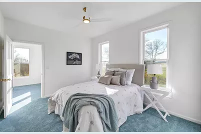 17707 Lakeshore Road, Two Rivers, WI 54241 - Photo 11