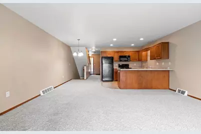 2171 Trailside Lane, De Pere, WI 54115 - Photo 17