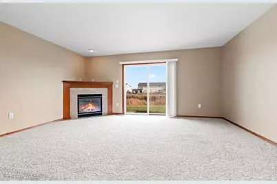 2171 Trailside Lane, De Pere, WI 54115 - Photo 15