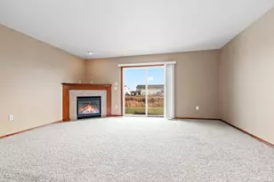 2171 Trailside Ln, De Pere, WI 54115 - Photo 15