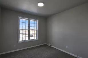 706 Tambour Ct, De Pere, WI 54115 - Photo 17