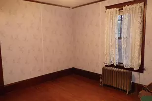 29 N Clinton Ave, Clintonville, WI 54929 - Photo 19