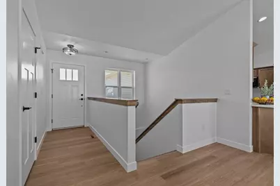 W5604 Tonys Way, Appleton, WI 54915 - Photo 3