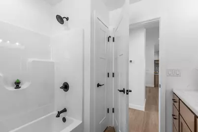 W5604 Tonys Way, Appleton, WI 54915 - Photo 25