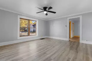 41 Mill St, Oshkosh, WI 54901 - Photo 13