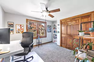 2074 Bradbury Ln, Green Bay, WI 54313 - Photo 15