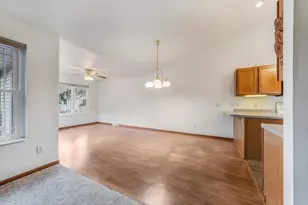 2290 Patriot Ln #B, Oshkosh, WI 54904 - Photo 23