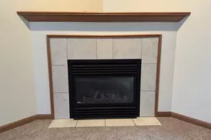 2290 Patriot Ln #B, Oshkosh, WI 54904 - Photo 11