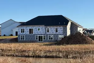 2783 Rodeo Dr, Green Bay, WI 54311 - Photo 3