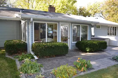 3856 Knapp Street, Oshkosh, WI 54902 - Photo 5