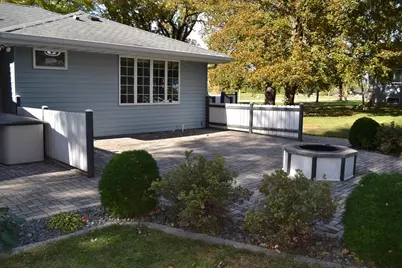 3856 Knapp Street, Oshkosh, WI 54902 - Photo 7