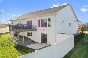 1104 Bay Mist Dr, Green Bay, WI 54311 - Photo 37