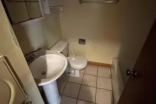 721 W 9th Ave, Oshkosh, WI 54902 - Photo 9