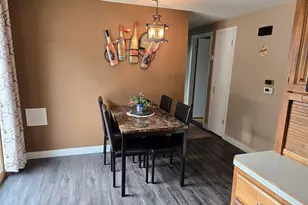 807 E Linden Ave, Manitowoc, WI 54220 - Photo 27