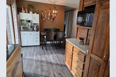 807 E Linden Avenue, Manitowoc, WI 54220 - Photo 21