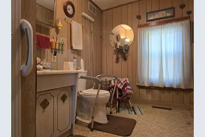 425 S East Street, Plainfield, WI 54966 - Photo 9