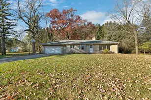 3047 S Pine Tree Rd, Oneida, WI 54155 - Photo 3