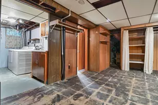 3047 S Pine Tree Rd, Oneida, WI 54155 - Photo 35