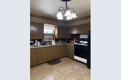 848 Woodland Avenue, Oshkosh, WI 54901 - Photo 3