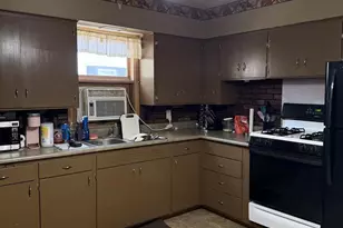 848 Woodland Ave, Oshkosh, WI 54901 - Photo 3