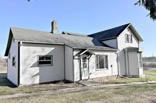 N2119 Bay De Noc Rd, Menomonie, MI 49858 - Photo 3