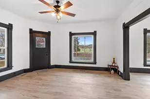 144 E Park St, Montello, WI 53949 - Photo 11