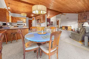 W9109 Brazelton Dr, Kewaskum, WI 53040 - Photo 5