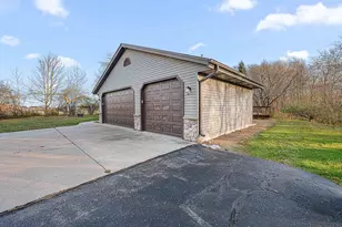 W9109 Brazelton Dr, Kewaskum, WI 53040 - Photo 25