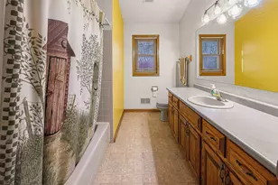 W9109 Brazelton Dr, Kewaskum, WI 53040 - Photo 13