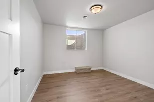 2658 Chambers Xing, Green Bay, WI 54313 - Photo 33