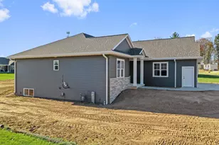 2658 Chambers Xing, Green Bay, WI 54313 - Photo 29